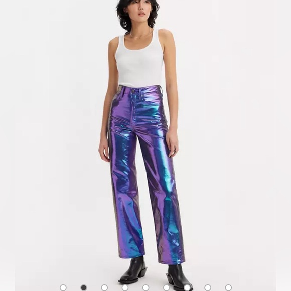 150. Levi’s RIBCAGE STRAIGHT ANKLE JEANS in purple - Picture 1 of 4